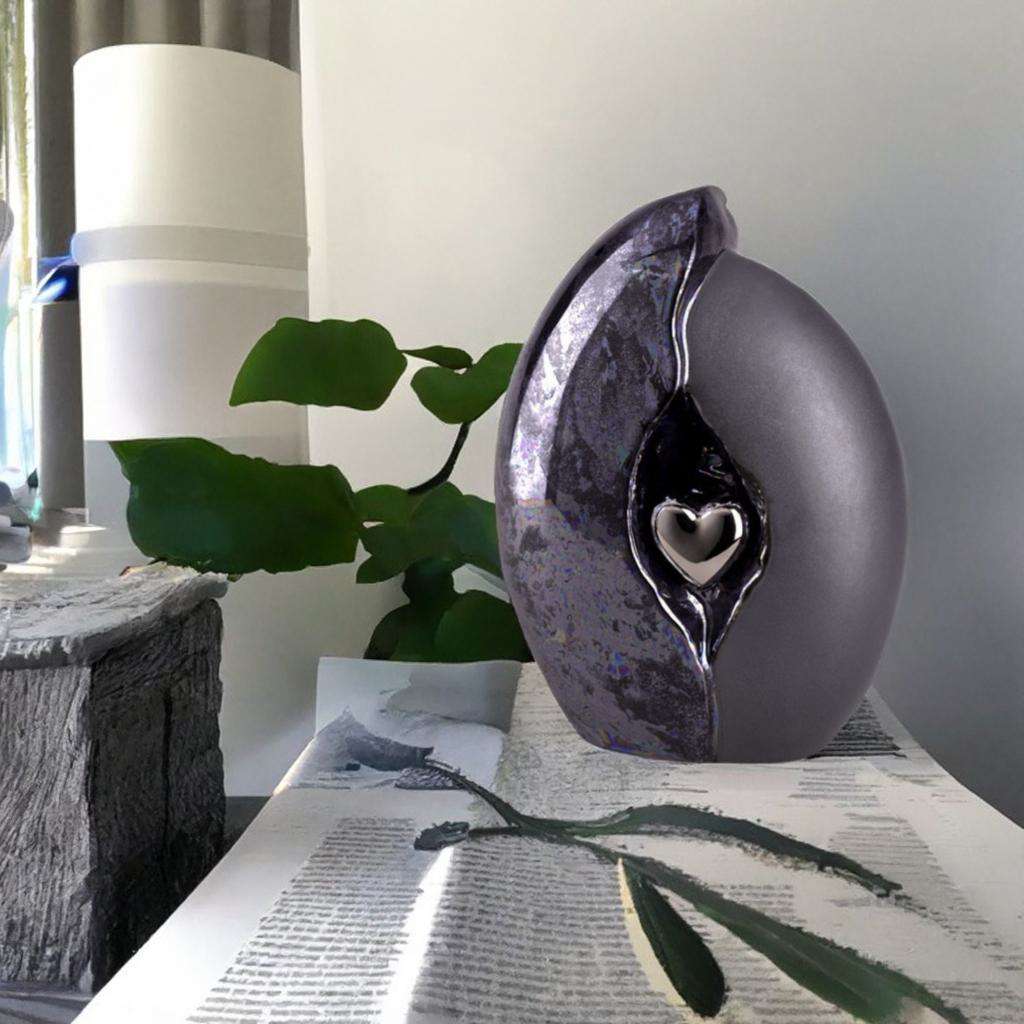 Keramische urn - Mastaba Ceramika zwart met hartje groot - 3,80 Liter - Afbeelding 2