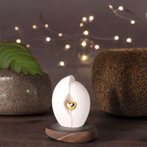 Keramische urn - Mastaba Ceramika wit met gouden hart klein - 0,80 Liter - Afbeelding 3