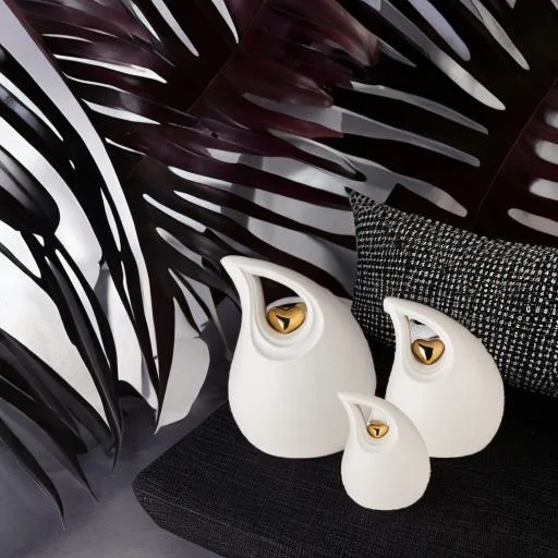 Keramische urn - Mastaba Ceramika druppel wit met gouden hart medium - 2,20 Liter - Afbeelding 4