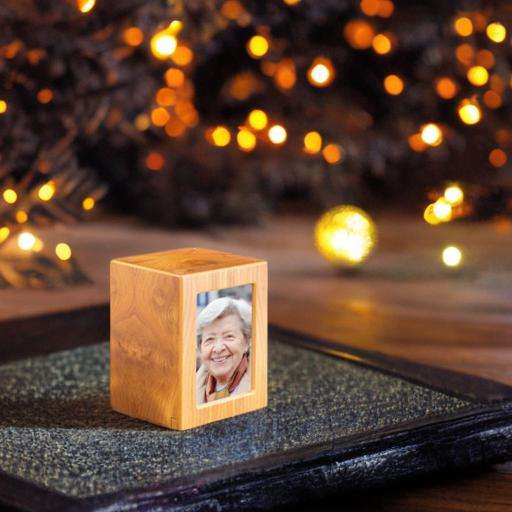 MDF urn - Bruin met fotolijst medium - 1,50 Liter - Afbeelding 3