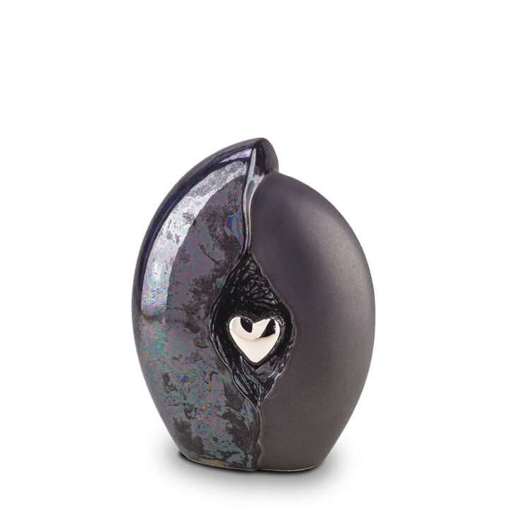 Keramische urn - Mastaba Ceramika zwart met hartje medium - 2,20 Liter