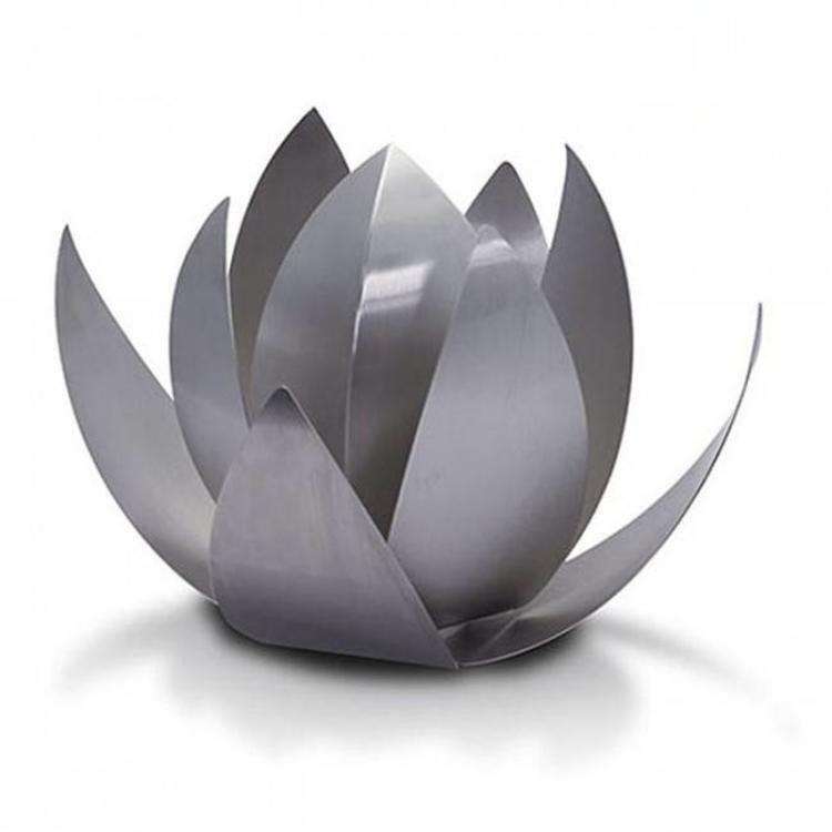 bijzondere-urnen-moderne-rvs-urn-lotusurn